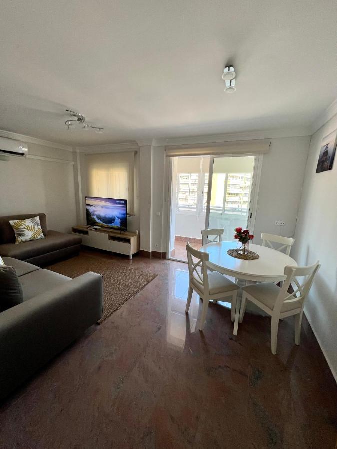 Apartamentos Prestige Suites Malaga II מראה חיצוני תמונה