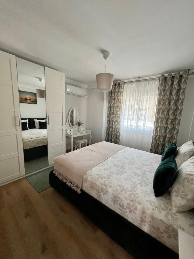 Apartamentos Prestige Suites Malaga II מראה חיצוני תמונה